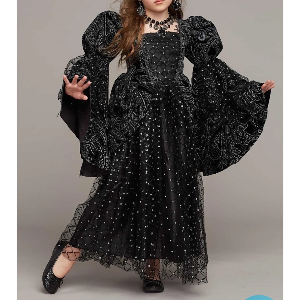 Chasing Fireflies Wicked Princess Costume sz 10